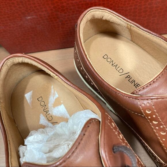 Donald Pliner Murphy 61 Casual Oxford Sneakers Size 10 main image 9
